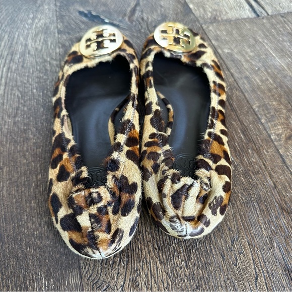 Tory Burch Revas Calf Hair Animal Print Ballet Flats size 8 - Picture 5 of 13